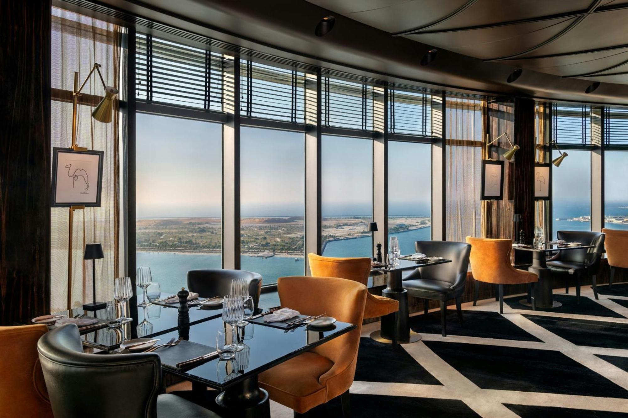 Le Royal Meridien Abu Dhabi Exterior photo The View