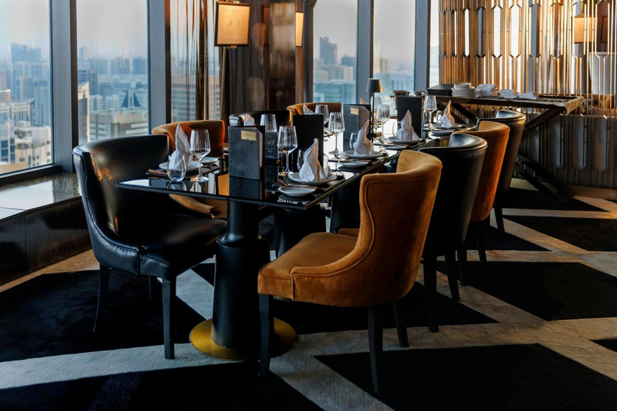 Le Royal Meridien Abu Dhabi Exterior photo